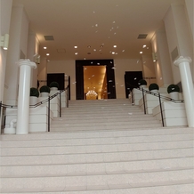 ザ　スタイル　オブ　エクセレントの画像｜チャペル前の階段