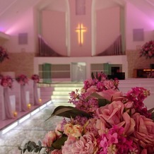Ｒａｖｉｒ Ｏｋａｙａｍａ （ラヴィール岡山）の画像｜ピンク色が可愛い結婚式場で、前撮りもムービーも写真映えします。
