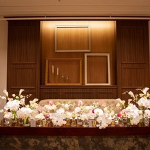 Ｒａｖｉｒ Ｏｋａｙａｍａ （ラヴィール岡山）の画像｜披露宴会場の装花。理想通りにして頂けました。
