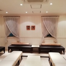 アイルマリー横浜（I’LLMARRY YOKOHAMA)の画像｜親族控え室