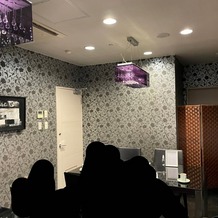 ＡＮＥＬＬＩ　軽井沢（アネーリ　軽井沢）の画像｜見積金額の報告があった部屋。個室で他のカップルもいないので安心して相談できた。