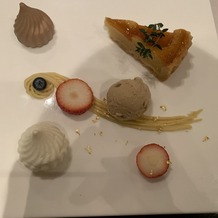 Recent Culture Hotel（リーセントカルチャーホテル）の画像｜試食ででてきたデザート。とても美味しかった。