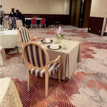 グランドプリンスホテル高輪 貴賓館の画像｜披露宴会場のテーブルは小さいものも用意できます