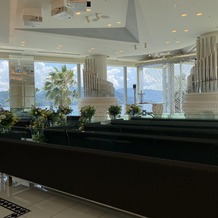 グランドプリンスホテル広島の画像｜この位置にも座席が用意されているので、ゲストに全体が見渡せる写真を撮影してもらうこともできます。