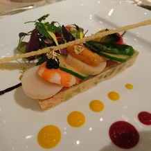 品川プリンスホテルの画像｜色どりがきれいな前菜。