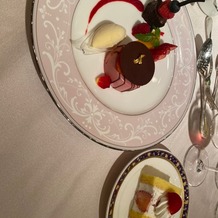 品川プリンスホテルの画像｜木苺ムースとバニラアイス