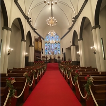 仙台セント・ジョージ教会の画像｜天井がとても高いです