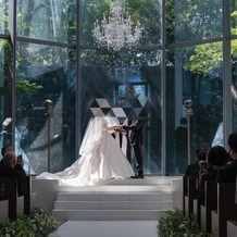 大宮璃宮の画像｜滝のチャペル