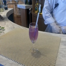 東京アフロディテの画像｜待合室で色が変わる飲み物出してもらいました。