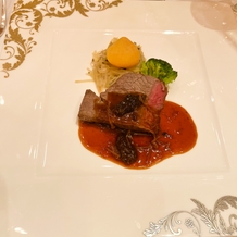 東京アフロディテの画像｜披露宴でのお肉料理