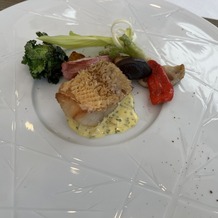 アートグレイス　ウエディングコースト　東京ベイの画像｜会場で頂いたお料理です。
魚がパリパリでとても美味しかったです！タルタルソースのお味が絶品でした！