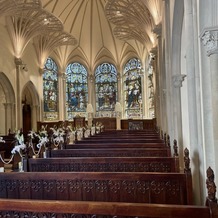 セントグレース大聖堂の画像｜白で統一されていました。