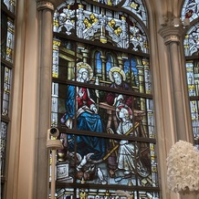セントグレース大聖堂の画像｜挙式会場のステンドグラスがおしゃれです