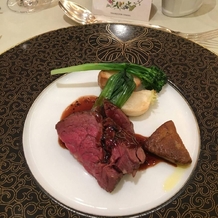 アプローズスクエア 東京迎賓館の画像｜新郎に焼いて頂いたステーキ