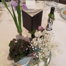 アプローズスクエア 名古屋迎賓館の画像｜卓上の花