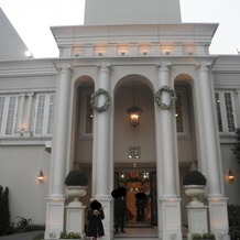 アプローズスクエア 名古屋迎賓館の画像｜結婚式場の入り口