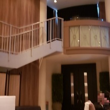 アートグレイス ウエディングシャトーの画像｜披露宴会場の階段