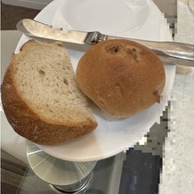 セント・ラファエロチャペル御堂筋の画像｜パンがとてもおいしかった。
記事に甘みがある。