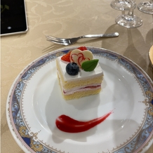 MARRYGRANT AKASAKA（マリーグラン アカサカ）の画像｜試食のウェディングケーキ