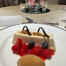 グランド ハイアット 東京の画像｜デザートの、バニラムースがとても美味しかったです。