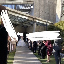 グランド ハイアット 東京の画像｜ガーデンでのフラワーシャワー