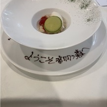 旧軽井沢礼拝堂 旧軽井沢ホテル音羽ノ森の画像｜デザートの試食。チョコペンでのデコレーションが可愛くて素敵でした！
