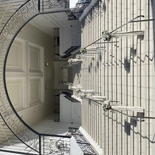 ララシャンス 迎賓館の画像｜挙式後に降りる階段