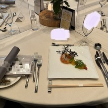 ララシャンス　ベルアミーの画像｜披露宴会場に入って用意されているテーブルです。