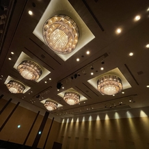 ウェスティンホテル仙台の画像｜大会場天井