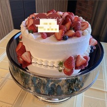 駒ヶ根高原リゾートリンクスの画像｜ウェディングケーキの写真です