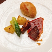 東京ベイ舞浜ホテルの画像｜試食のお肉料理