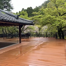 SHOZAN &amp;nbsp;RESORT &amp;nbsp;KYOTO（しょうざんリゾート京都）の画像｜和テイストの会場のテラス