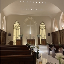 南青山ル・アンジェ教会の画像｜調光は自由に設定可能とのこと