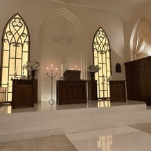 南青山ル・アンジェ教会の画像｜礼拝堂正面全体