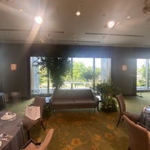 パレスホテル東京（PALACE HOTEL TOKYO）の画像｜橘のお部屋はソファ席も人気だそう