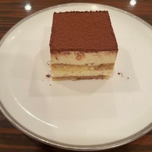 パレスホテル東京（PALACE HOTEL TOKYO）の画像｜ティラミス。上品な甘さでとても美味しかった。