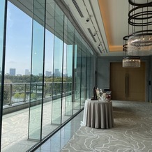パレスホテル東京（PALACE HOTEL TOKYO）の画像｜披露宴会場の前の廊下