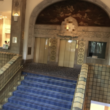 ホテルニューグランドの画像｜有名な大階段です！