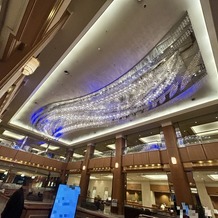 ロイヤルパークホテルの画像｜ロビーの天井