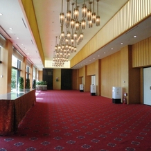 ホテルオークラ神戸の画像｜披露宴会場前のフロア