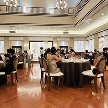 アニヴェルセル 江坂（新大阪）の画像｜披露宴会場