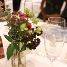 リストランテＡＳＯの画像｜披露宴会場のテーブル装花 素朴で素敵でした