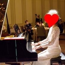 パレスホテル大宮(Palace Hotel Omiya)の画像｜新婦ピアノ演奏時の会場の様子です