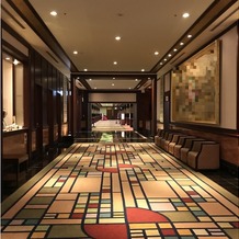 水戸プラザホテルの画像｜ホテル内の廊下です。カーペットの柄が素敵すぎます。ここで撮影する人も多いです。