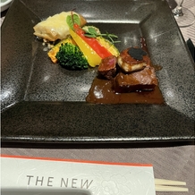 The New Hotel Kumamoto（ザ・ニューホテル熊本）の画像｜お肉がとても柔らかく、魚がパイ包でパイの部分が非常に薄くパリッと食感から楽しめる1品でした。