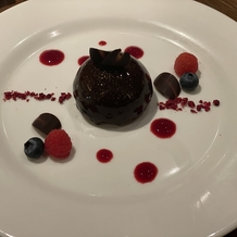 The New Hotel Kumamoto（ザ・ニューホテル熊本）の画像｜美味しかった、チョコレートムース フルーツ添え