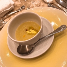 ＶＩＬＬＡＳ　ＤＥＳ　ＭＡＲＩＡＧＥＳ　松本（ヴィラ・デ・マリアージュ　松本）の画像｜おしゃれなスープでびっくりしました。濃厚で深い味がしました。