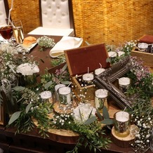ラグナスイート名古屋　ホテル＆ウエディングの画像｜テーブル装花