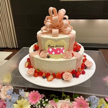 ラグナスイート名古屋　ホテル＆ウエディングの画像｜ウェディングケーキ