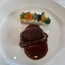 神戸ポートピアホテルの画像｜試食会では、実際のメイン料理をいただきました。
